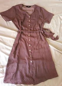 Tie Waist Buttoned Dress