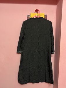 Black Kurti
