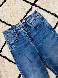 Zara Distressed Jeans