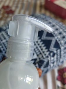 RIVELA Gentle Skin Cleanser 100ml