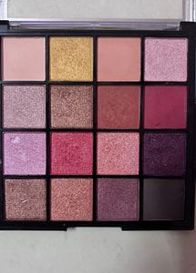 Hilary Rhoda  Eye Palette