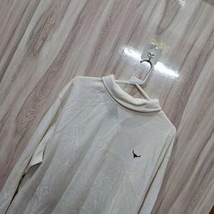High Neck White Sweatshirt