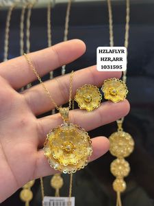 Elegant Gold Plated Necklace &amp; Earring Set