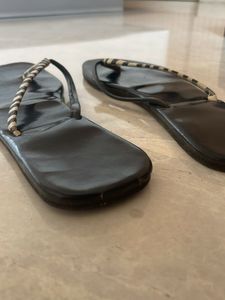 Black Slippers Women