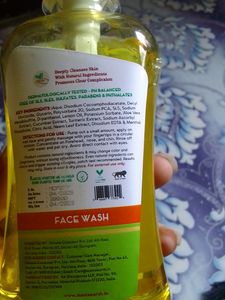 Vitamin C Face Wash