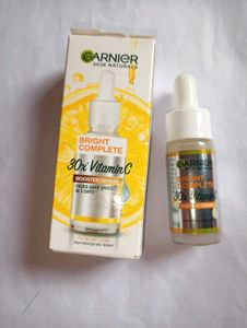 Garnier vitamin c Day Serum