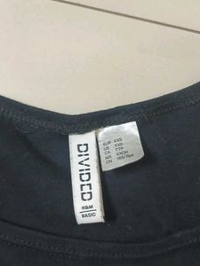 Black H&amp;M Divided T-Shirt