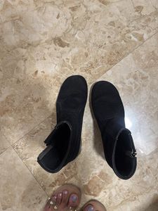 Black Boots