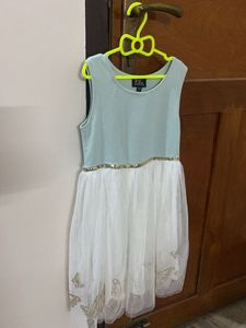 Dress W/shrug for 4-6yr Old Girls