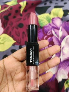 Bella Vita Lipstick and Lip gloss Duo