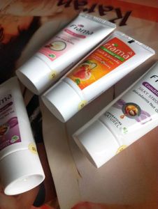 Fiama Travel Kit &amp; Soap, Mini Bath &amp; Body Combo