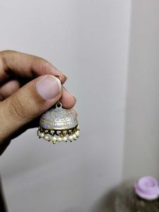 BRAND NEW GREY JHUMKAS