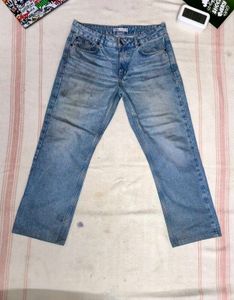 Zara Light Wash Jeans