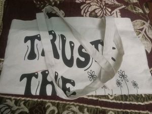 Cute Tote Korean Bag For College Going Girls