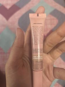 e.l.f. Halo Glow Highlight Shade:- Rose Quatz