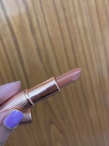 Charlotte Tilbury Kissing Stoned Rose lipstick