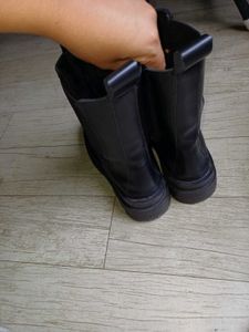 Black Leather Chelsea Boots
