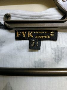 Collared Ribbed Tshirt