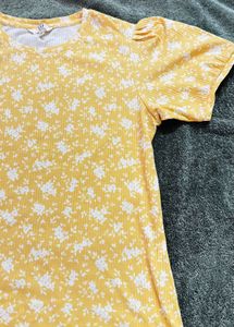 AND Floral Puff Sleeve Top
