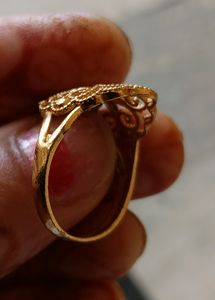 Vintage Floral Filigree Gold Ring