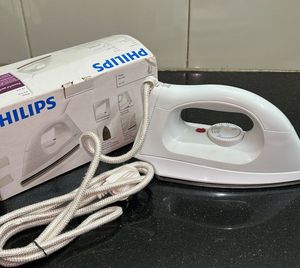 Philips Dry Iron -  New