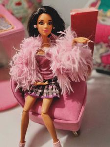 Barbie Fashionista With Cool Outfit