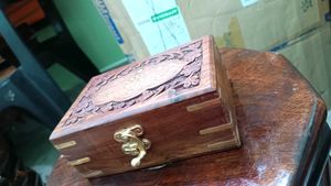 New Designer Wooden Jwellery Box