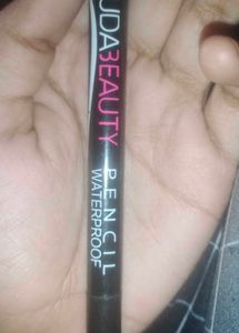 Huda Beauty Waterproof Eyeliner Pencil
