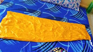 YELLOW SATIN PETICOAT