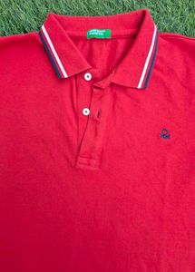 benetton branded tshirt like new red