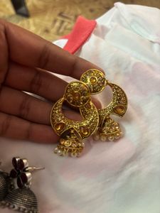 earring