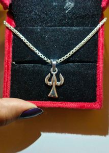pure silver trishul pendant