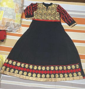 Embroidered Festive Anarkali Kurta