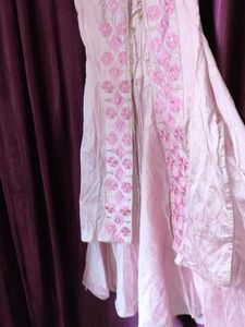 Elegant Pink Kurta Set