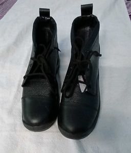 Black Ankle Boots