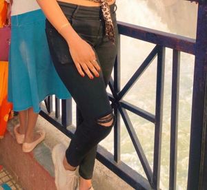 Knee Ribbed Skin Fit Jeans