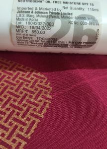 Neutrogena Oil-free Moisture SPF 15