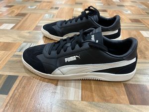 Puma Sneakers