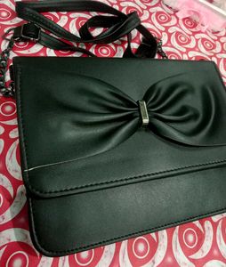 Chic Black Sling Bag