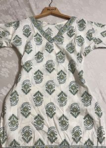 Cotton V-Neck Short Kurti