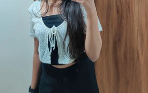 Floral Tie Front Crop Top