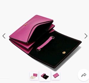 Oriflame Vanaty Wallet On Chain