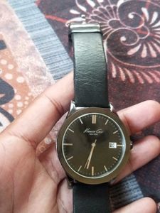 Kenneth Cole USA Orignal Mens Analog