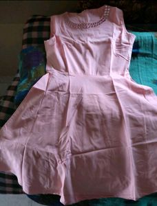 Elegant Pink Sleeveless dress