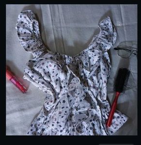 Floral Print Ruffled Top