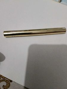 Trending Lipstick Trophy Colour Like New