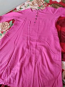 Pink Kurti with Button Detail
