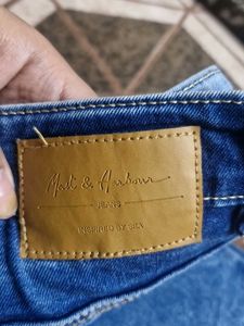 (used once)Mast &amp; Harbour Denim Jeans