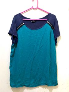 Stylish Two-Tone Zipper Tee 38-44 .