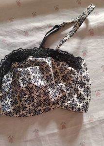 Elegant Black &amp; White Floral Lace Bra – Soft Cotto